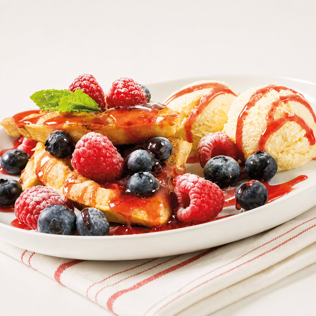 Macphie - OTT Strawberry Dessert Topping Sauce 500g